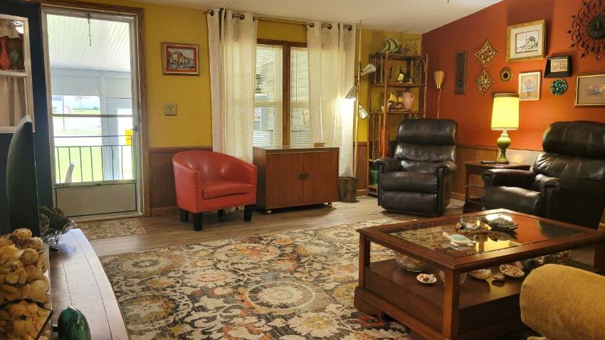 171 Juniper Drive West a Dundee, FL Mobile or Manufactured Home for Sale